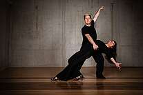 Hilde und Thomas Schütze – Dynamische Fallfigur im Discofox